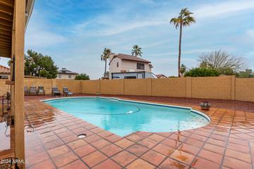 10403 N 54th Dr., Glendale, AZ 85302