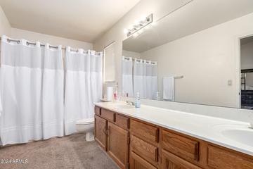10403 N 54th Dr., Glendale, AZ 85302