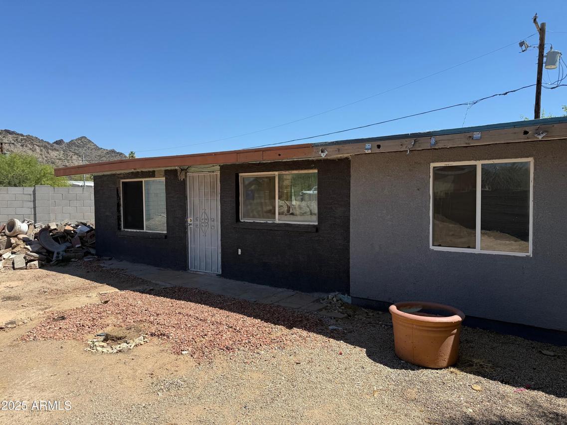 1535 E Christy Dr., Phoenix, AZ 85020