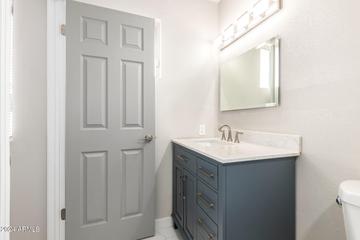 7621 W Cheery Lynn Rd., Phoenix, AZ 85033