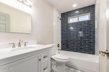 7621 W Cheery Lynn Rd., Phoenix, AZ 85033