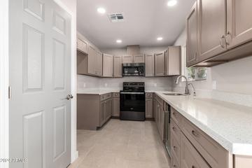 7621 W Cheery Lynn Rd., Phoenix, AZ 85033