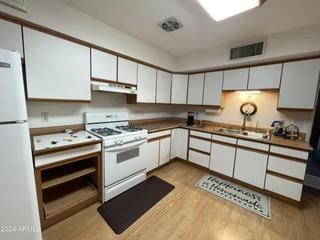 1553 W 6th Ave., Mesa, AZ 85202
