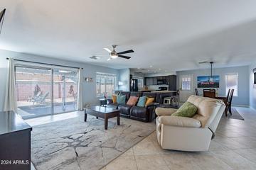 2452 E Hopi Ave., Mesa, AZ 85204