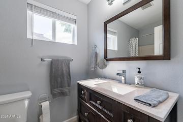 2452 E Hopi Ave., Mesa, AZ 85204
