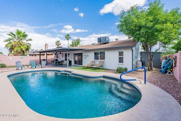 2452 E Hopi Ave., Mesa, AZ 85204