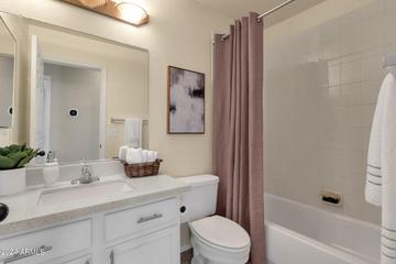 904 W Morelos St., Chandler, AZ 85225