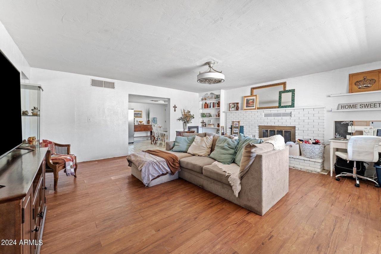 331 W Center St., Wickenburg, AZ 85390
