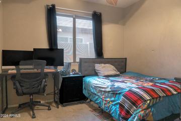 7351 W Raymond St., Phoenix, AZ 85043