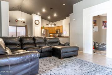 7351 W Raymond St., Phoenix, AZ 85043