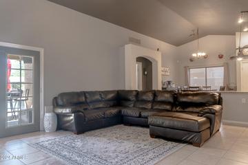 7351 W Raymond St., Phoenix, AZ 85043