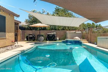 7351 W Raymond St., Phoenix, AZ 85043