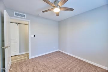 2318 E Laurel Ln., Phoenix, AZ 85028