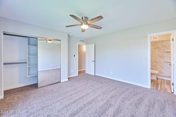 2318 E Laurel Ln., Phoenix, AZ 85028