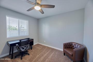 2318 E Laurel Ln., Phoenix, AZ 85028