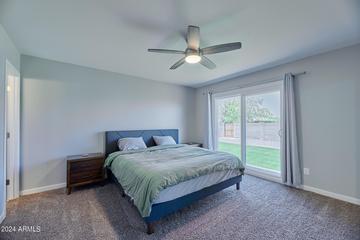 2318 E Laurel Ln., Phoenix, AZ 85028