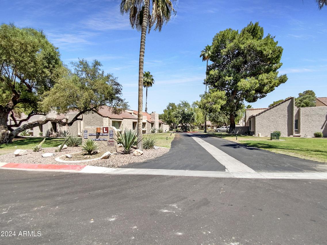 7417 N Via Camello Del Norte #160, Scottsdale, AZ 85258
