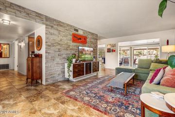 817 S Longwood Loop, Mesa, AZ 85208