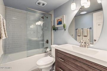 817 S Longwood Loop, Mesa, AZ 85208