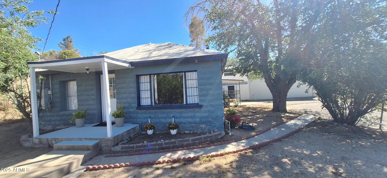 5742 S Central Dr., Globe, AZ 85501