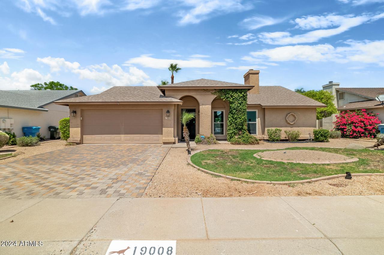 19008 N 41st Pl., Phoenix, AZ 85050