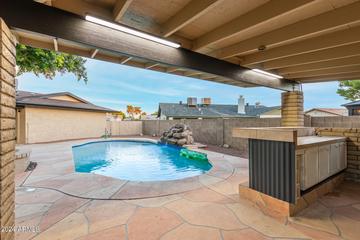 16310 N 36th Dr., Phoenix, AZ 85053