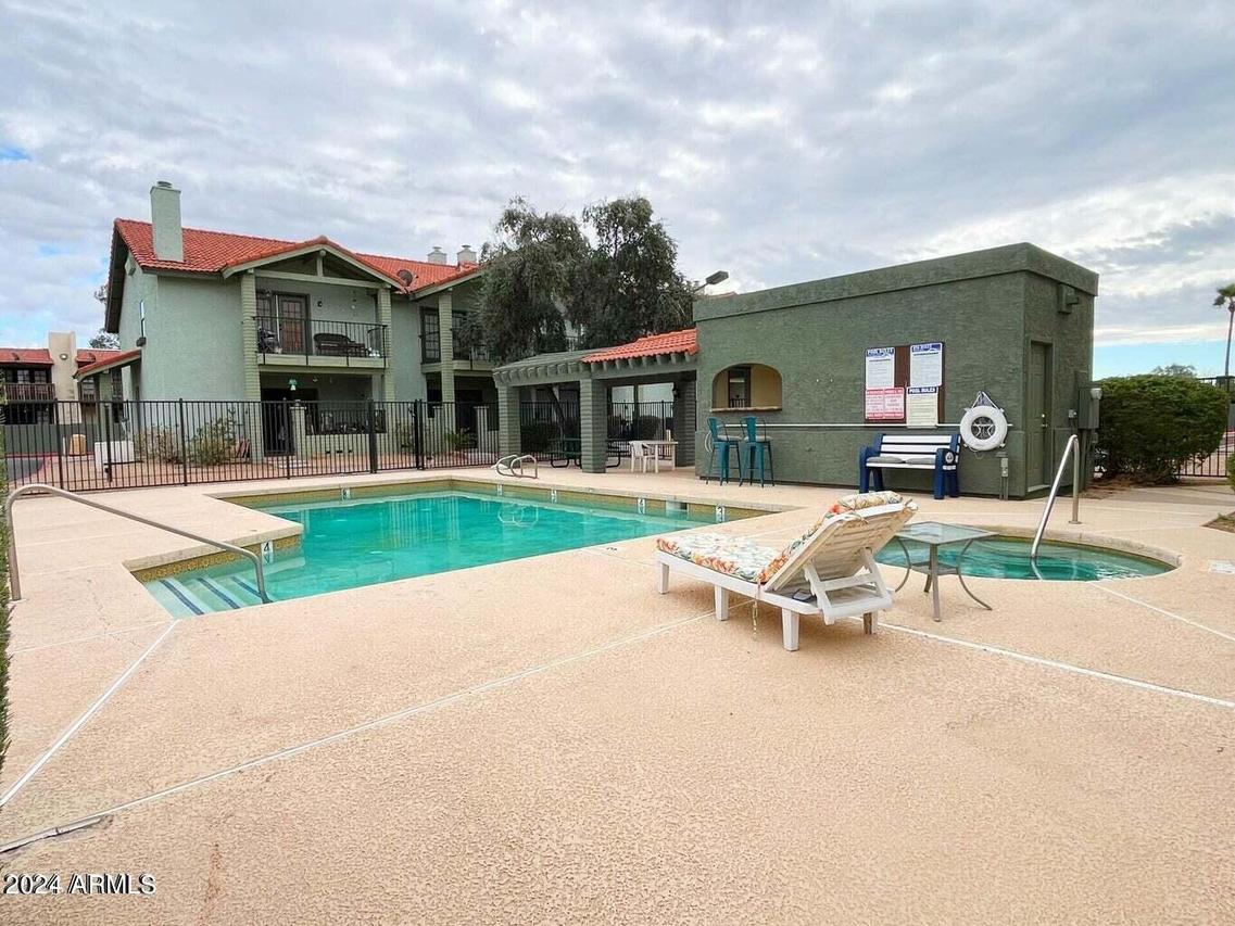 2315 W Union Hills Dr. #109, Phoenix, AZ 85027