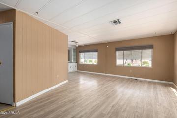 15620 N 15th Ave., Phoenix, AZ 85023