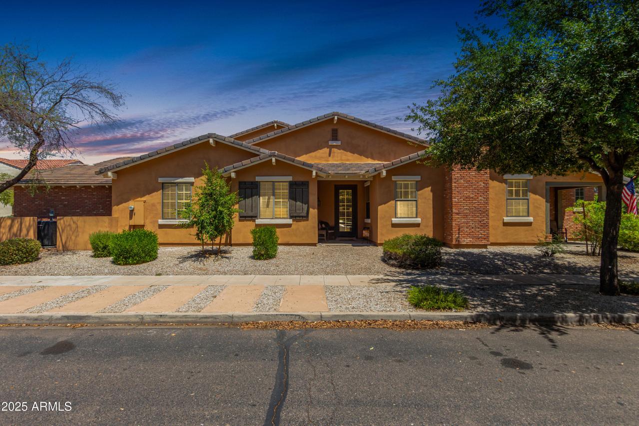 13421 N 151st Dr., Surprise, AZ 85379