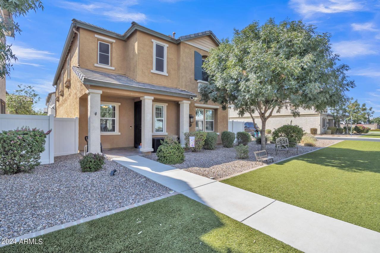 2616 S Tobin, Mesa, AZ 85209