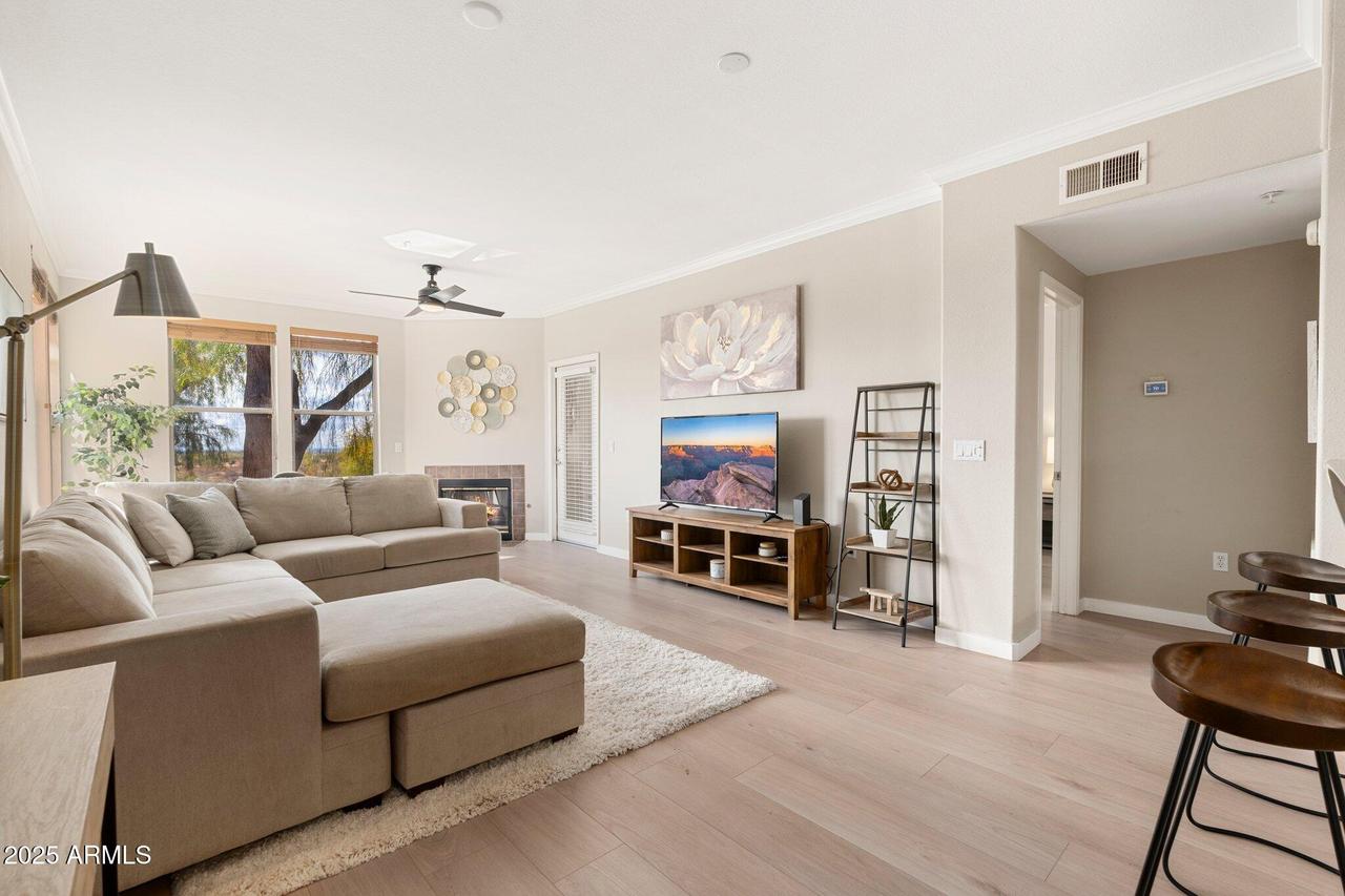 19777 N 76th St. #2332, Scottsdale, AZ 85255