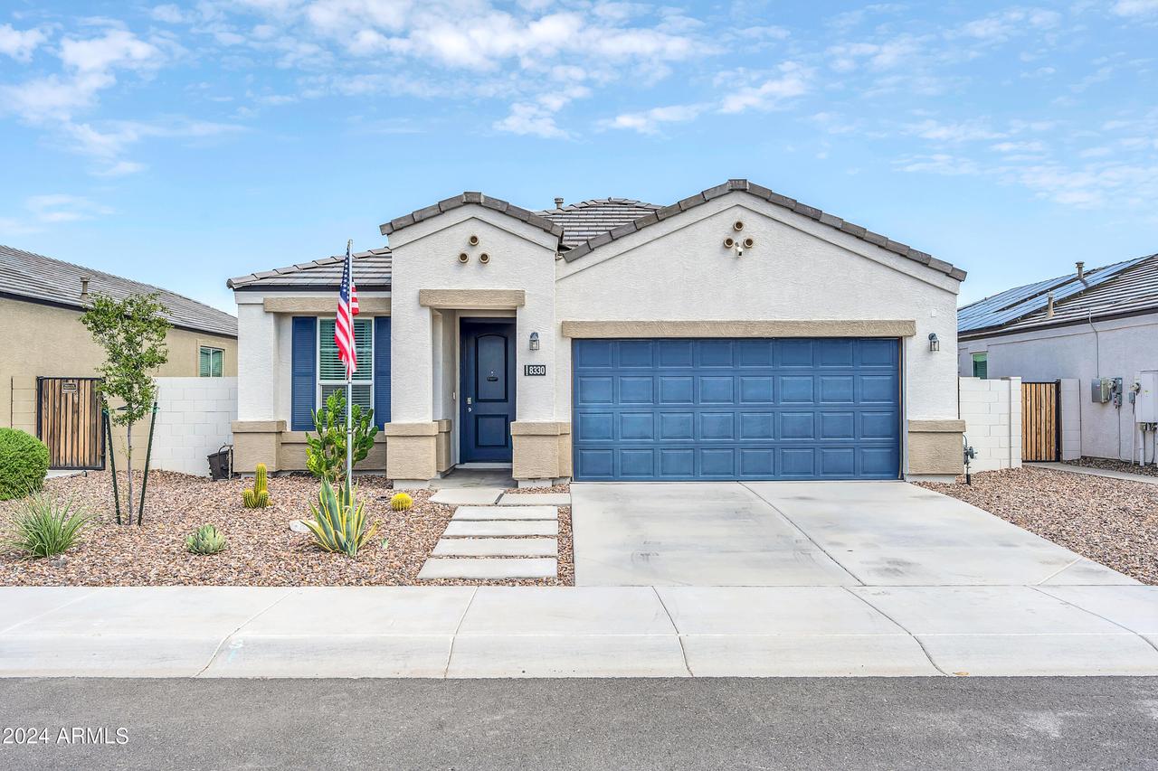8330 W Springfield Way, Florence, AZ 85132