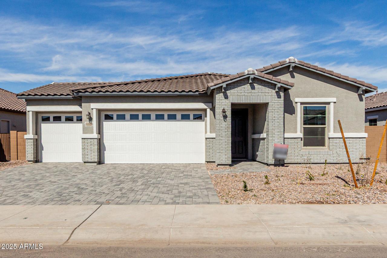11950 W Parkway Ln., Avondale, AZ 85323