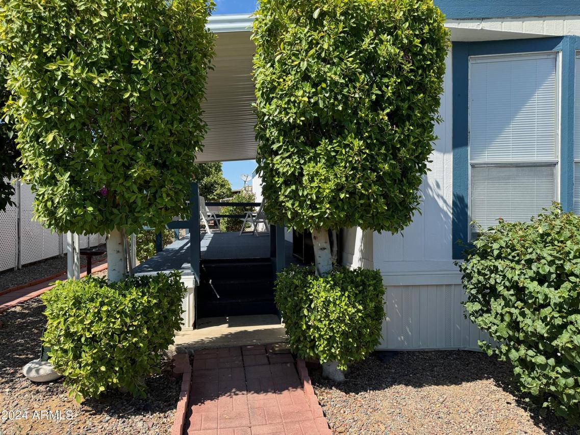 18026 N Cave Creek Rd. #101, Phoenix, AZ 85032