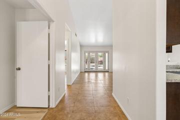 8032 W Whyman Ave., Phoenix, AZ 85043