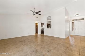 8032 W Whyman Ave., Phoenix, AZ 85043