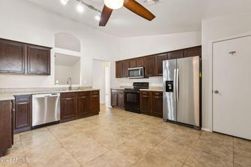 8032 W Whyman Ave., Phoenix, AZ 85043