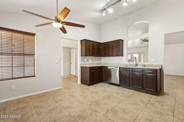 8032 W Whyman Ave., Phoenix, AZ 85043