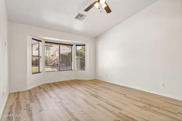 8032 W Whyman Ave., Phoenix, AZ 85043
