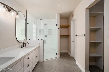 2639 E Hillery Dr., Phoenix, AZ 85032