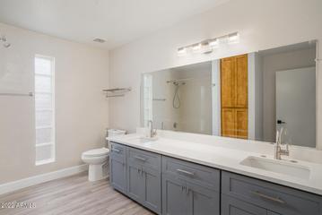 2639 E Hillery Dr., Phoenix, AZ 85032