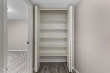 5132 N 68th Dr., Glendale, AZ 85303