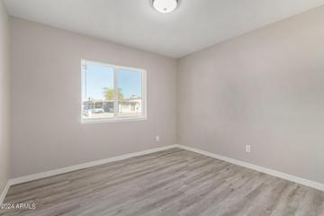 5132 N 68th Dr., Glendale, AZ 85303