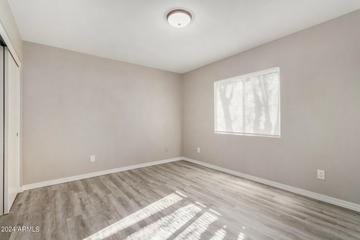 5132 N 68th Dr., Glendale, AZ 85303