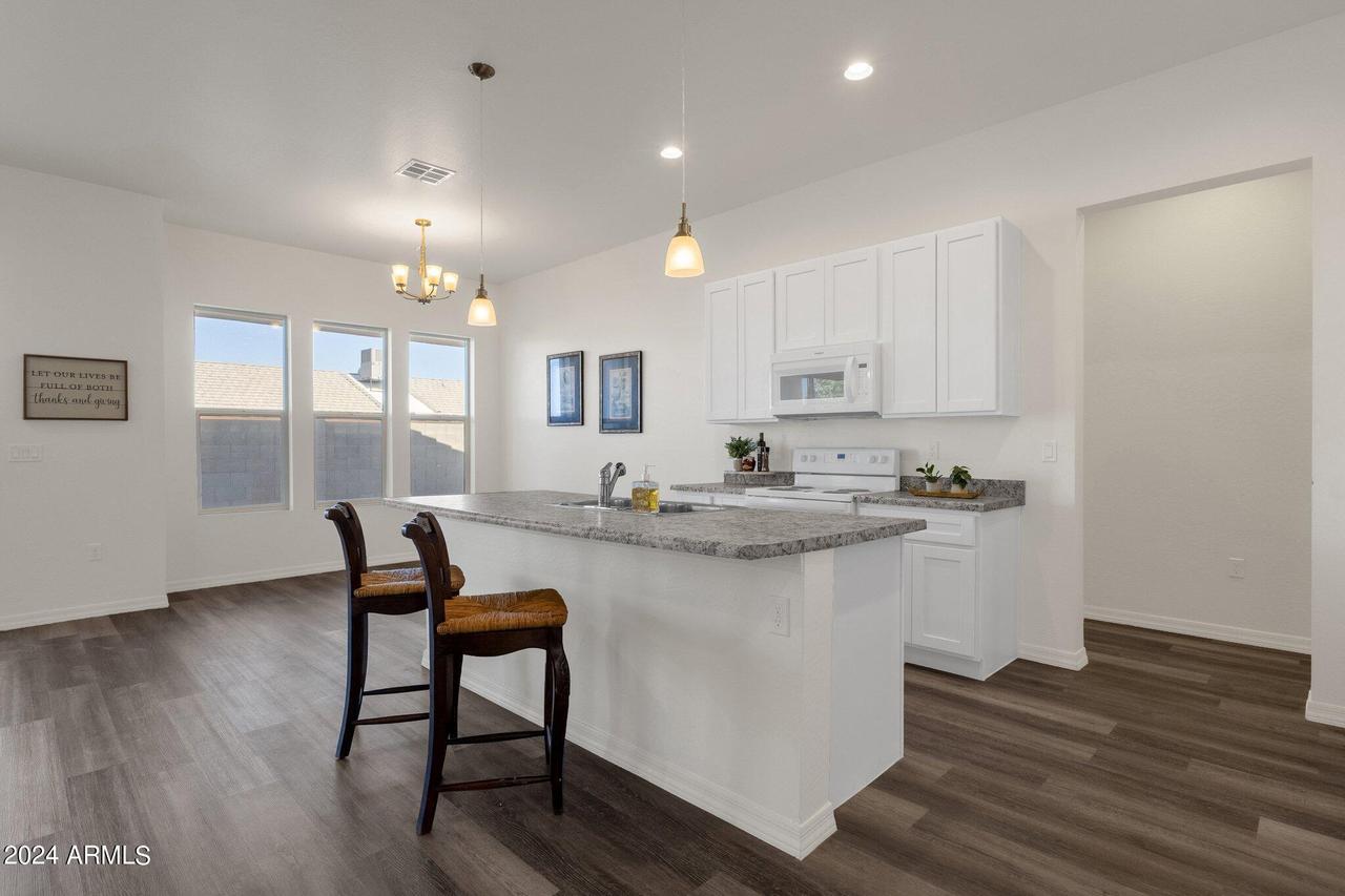 10346 W Concordia Dr., Arizona City, AZ 85123