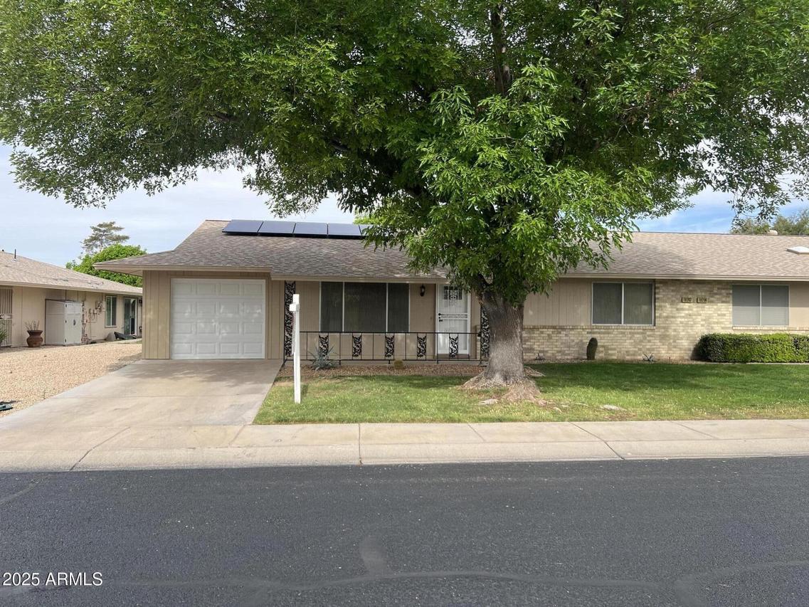 19202 N Signal Butte Cir., Sun City, AZ 85373