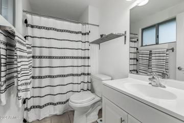 6218 W Zoe Ella Way, Glendale, AZ 85306