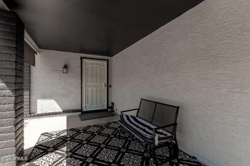 6218 W Zoe Ella Way, Glendale, AZ 85306