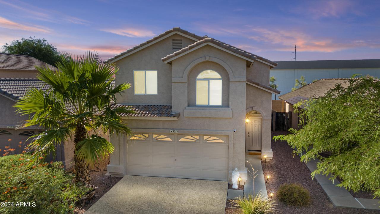 3211 E Kerry Ln., Phoenix, AZ 85050