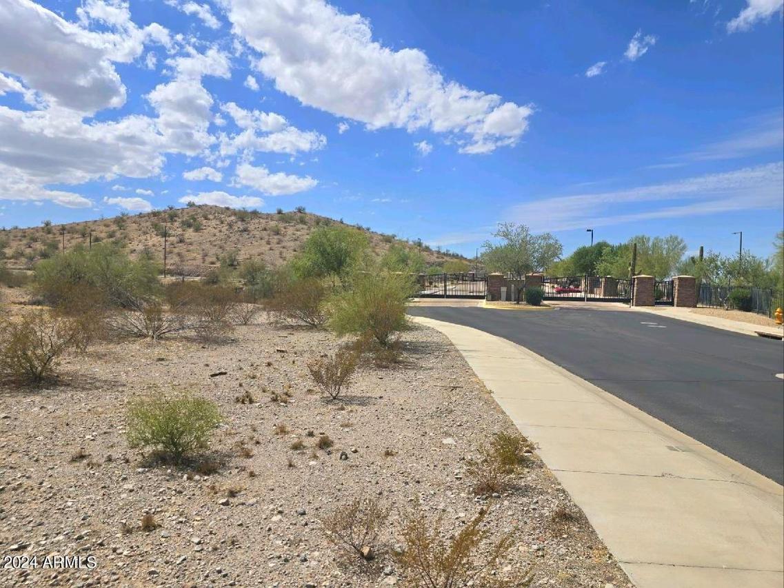 17741 W Estes Way #31, Goodyear, AZ 85338